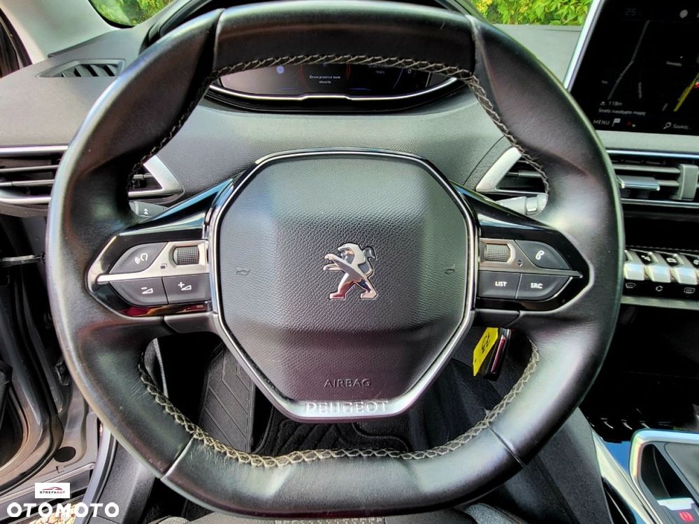 Peugeot 3008 - 22