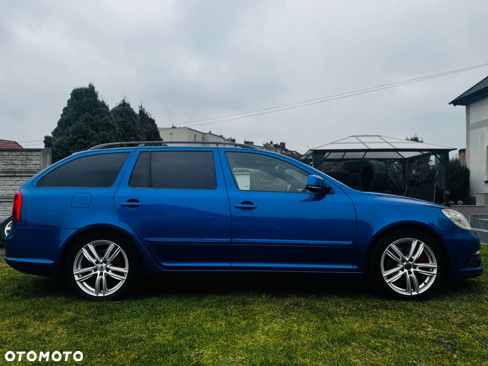 Skoda Octavia 2.0 TSI RS - 8