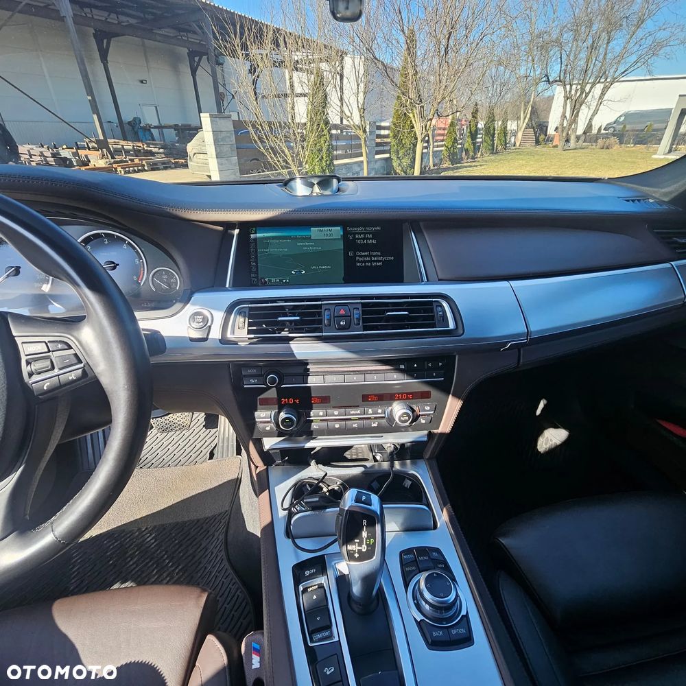 BMW Seria 7 750d xDrive - 14