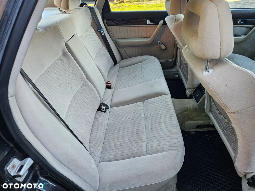 Audi 100 2.8 Quattro - 7