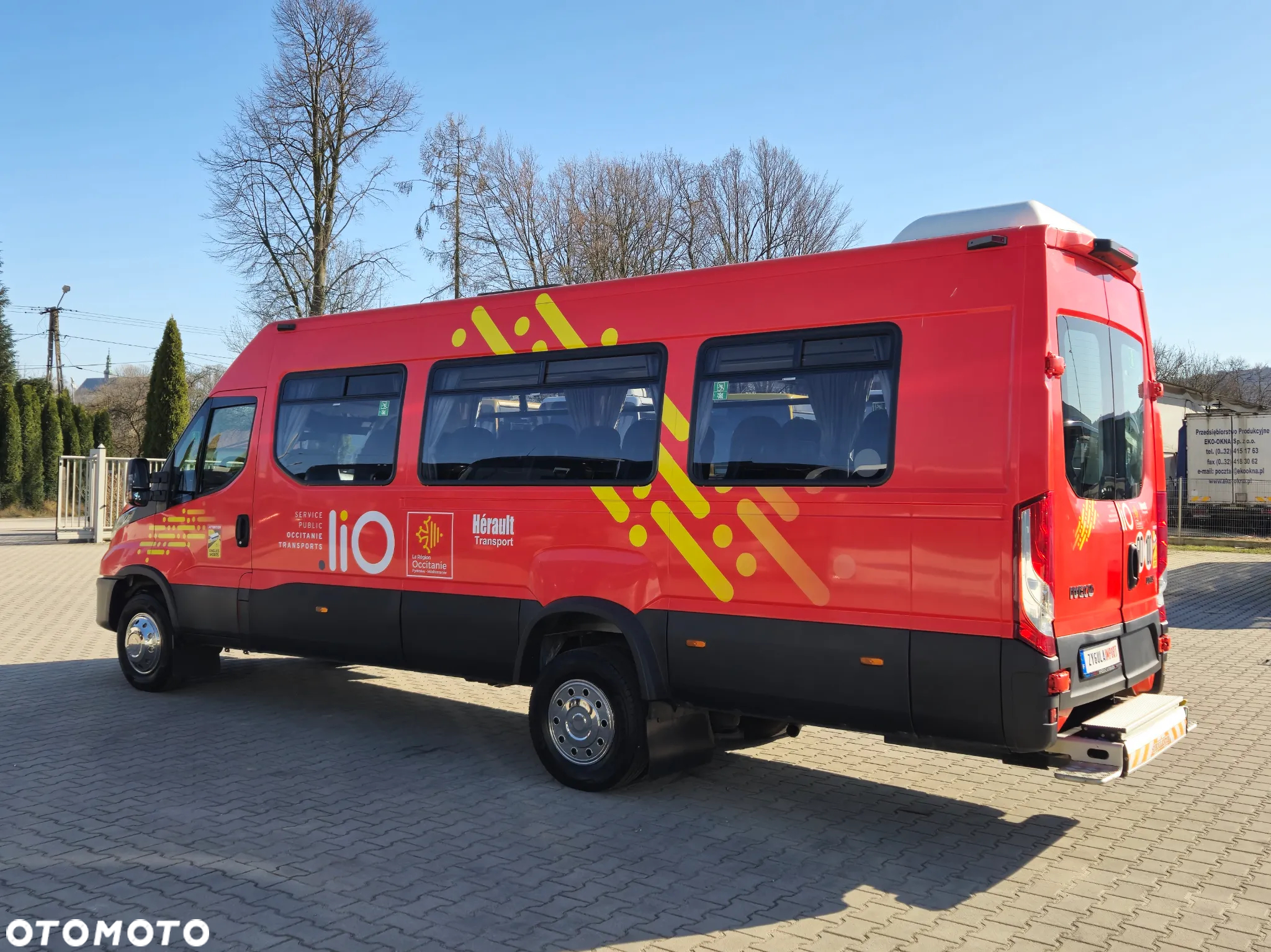 Iveco DAILY 65C18 / SPROWADZONE / 23 MIEJSCA/ KLIMATYZACJA/ WINDA DLA OSÓB NIEPEŁNOSPRAWNYCH - 9