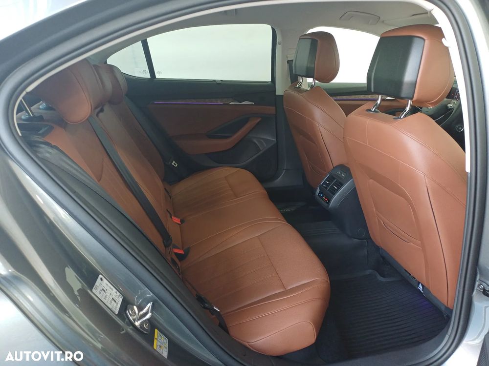 Skoda Superb 2.0 TSI 265 CP 4x4 DSG Laurin & Klement - 32