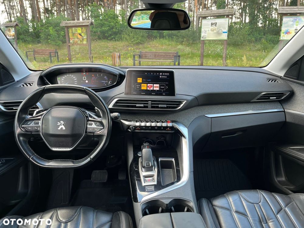 Peugeot 5008 BlueHDi 130 EAT8 Allure - 6