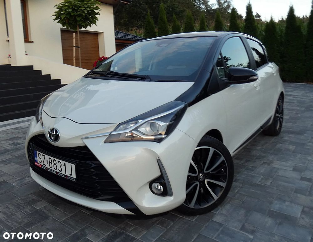 Toyota Yaris 1.5 Selection - 11