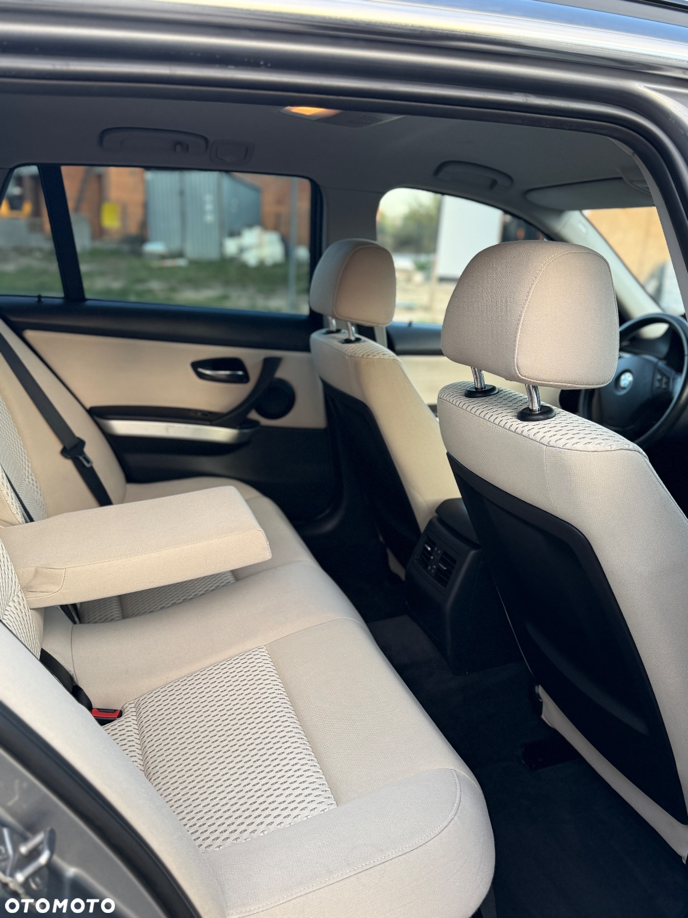BMW Seria 3 - 16