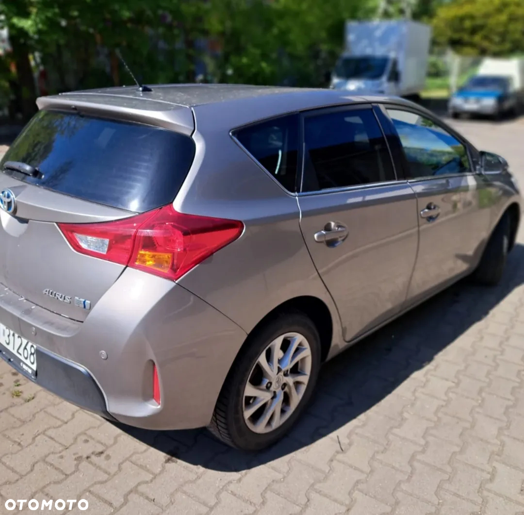 Toyota Auris - 14
