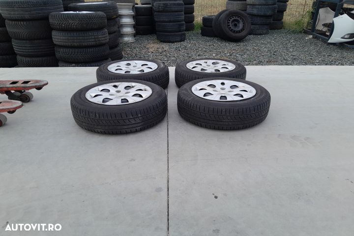 Jante tabla cu anvelope 15 - set 185 / 65 R15 185 / 65 R15 Hyundai i2 - 2