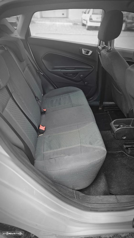 Ford Fiesta 1.25 Trend - 21