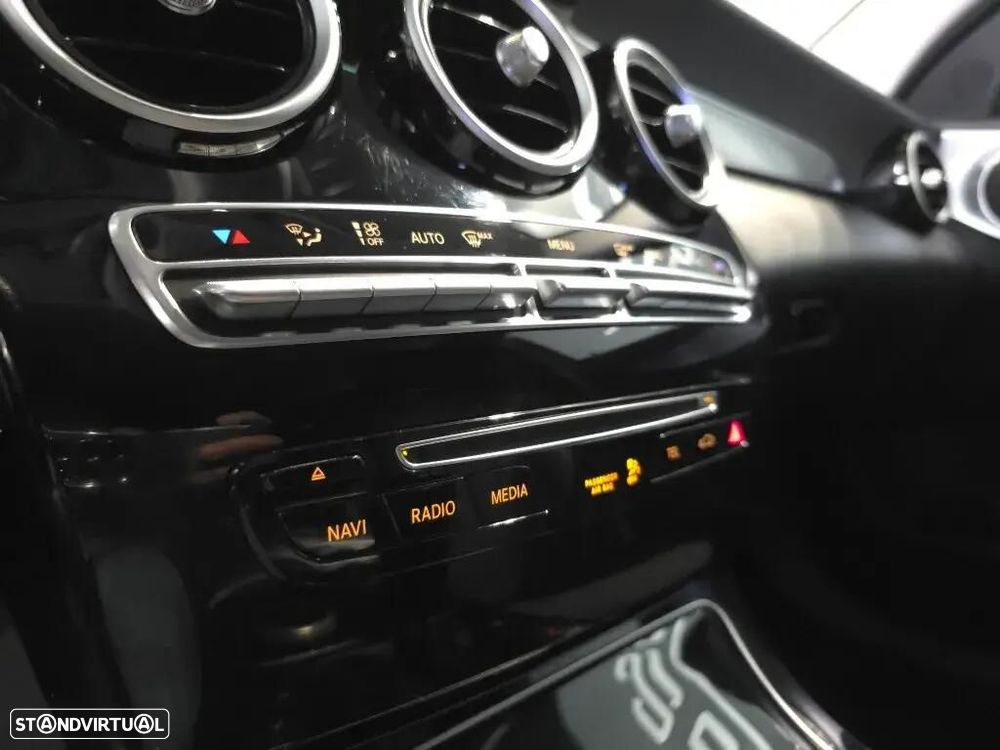 Mercedes-Benz C 200 - 40