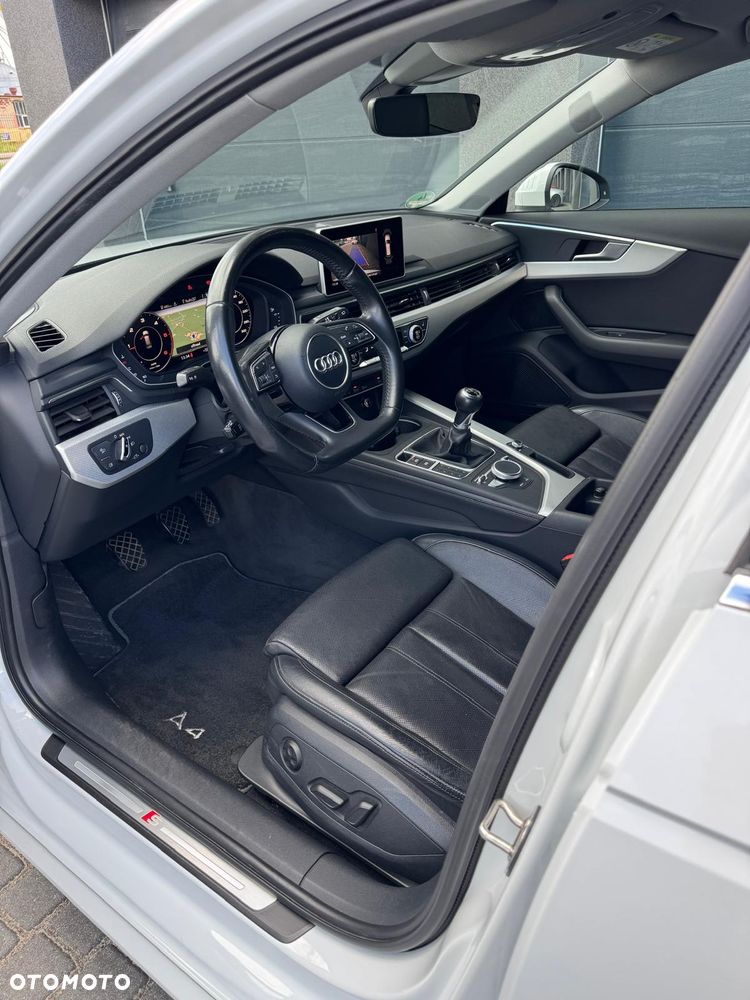 Audi A4 Avant 2.0 TDI design - 12