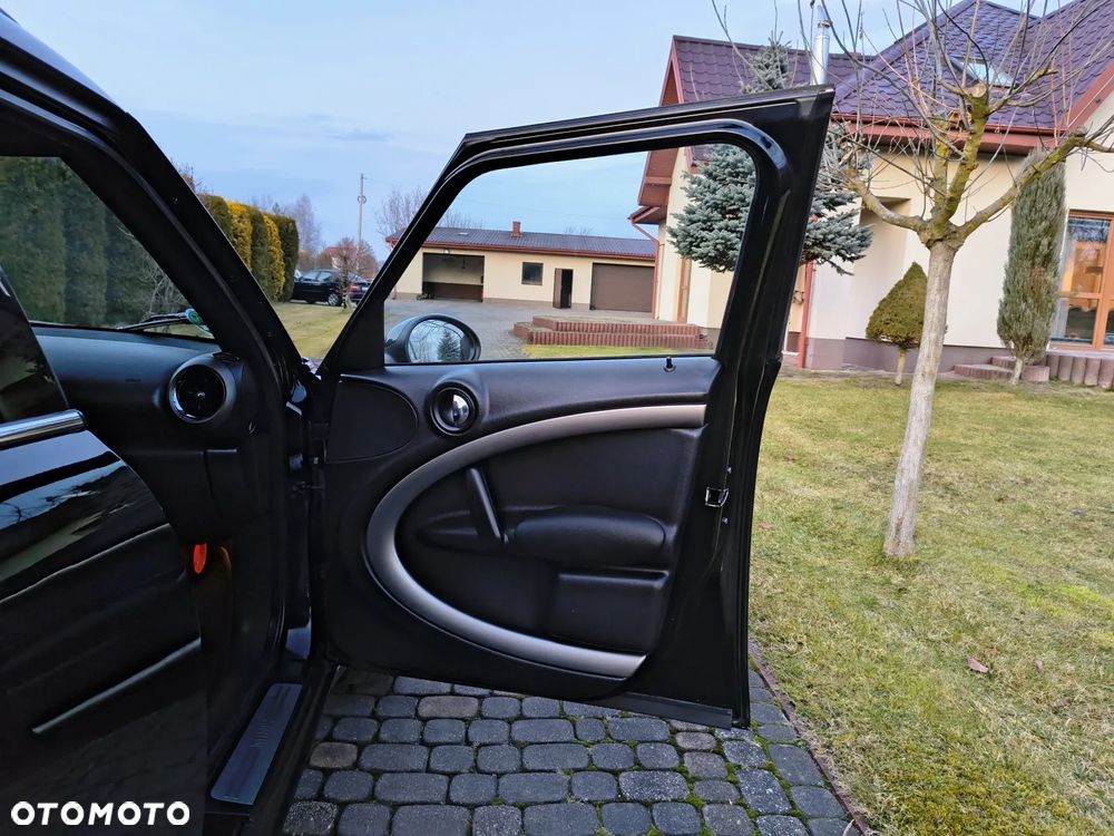 MINI Countryman Cooper D ALL4 - 18