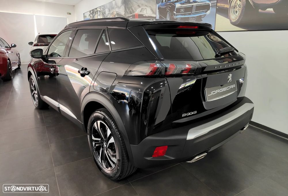 Peugeot 2008 1.2 PureTech Allure EAT8 - 14