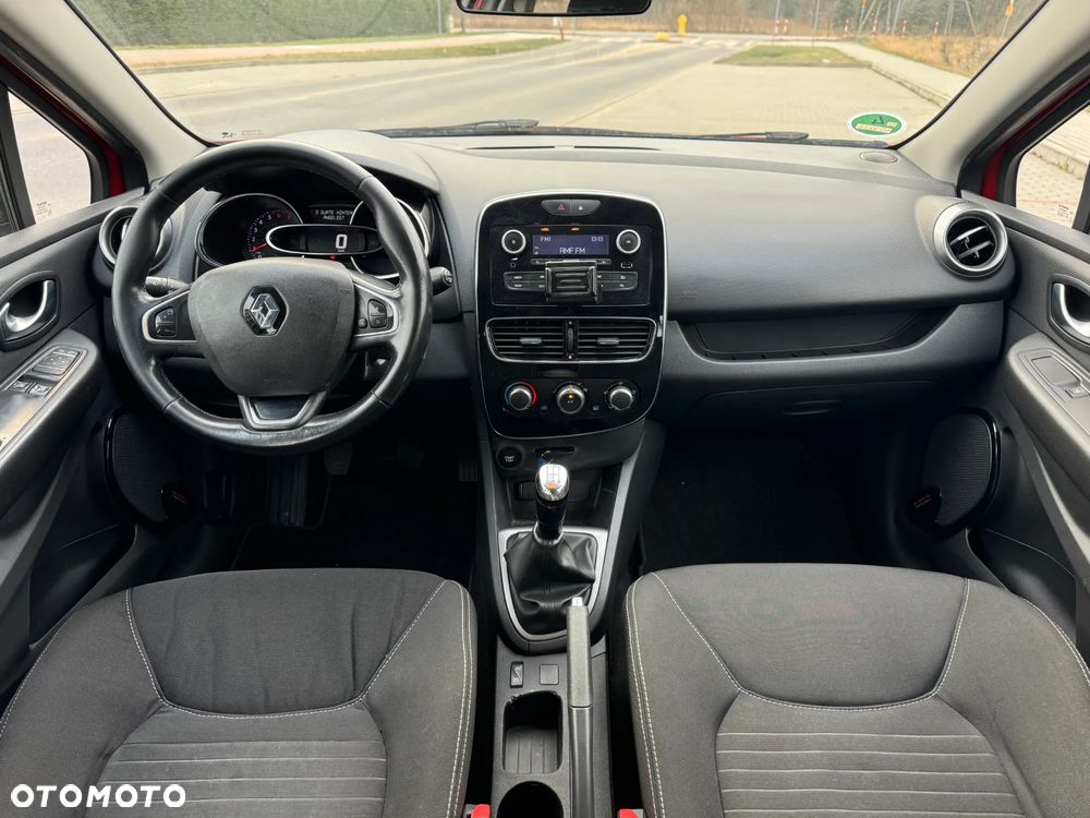 Renault Clio - 8