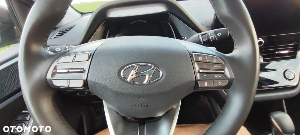 Hyundai IONIQ Plug-in hybrid Platinum - 23