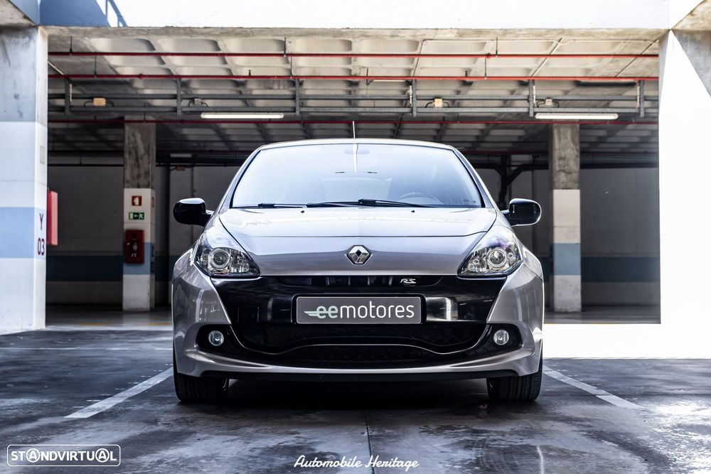 Renault Clio 2.0 16V RS - 3