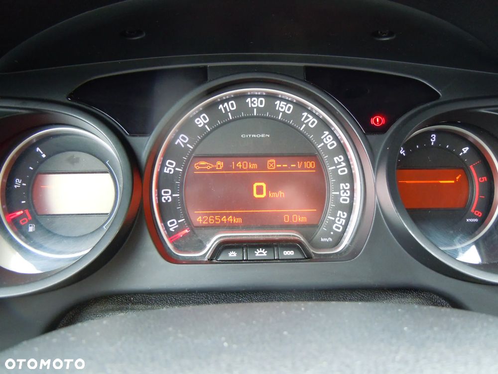 Citroën C5 HDi 135 Exclusive - 15