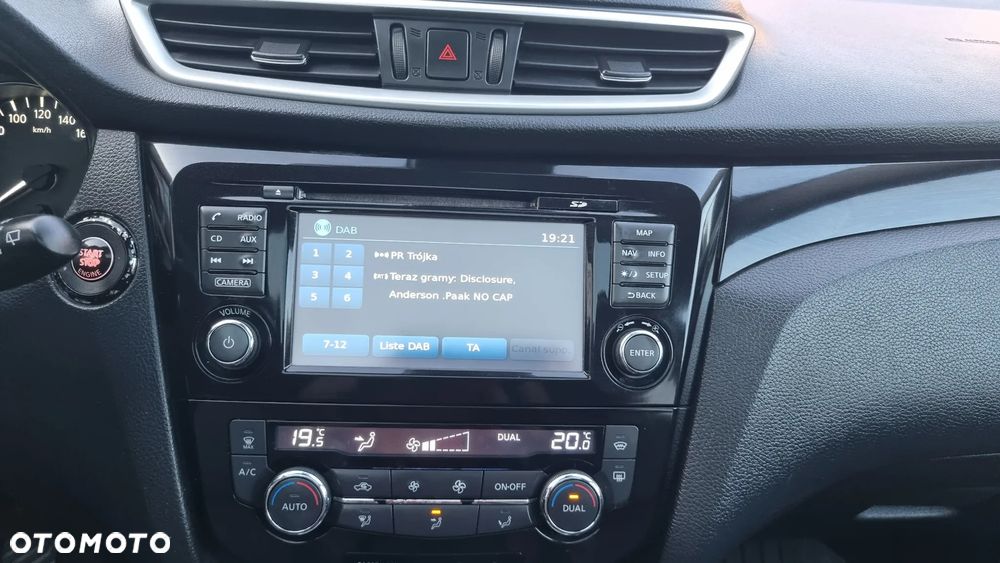 Nissan Qashqai 1.6 dCi DPF tekna - 23