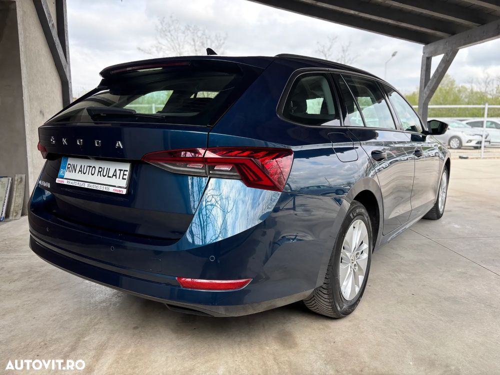 Skoda Octavia 2.0 TDI DSG Ambition - 9