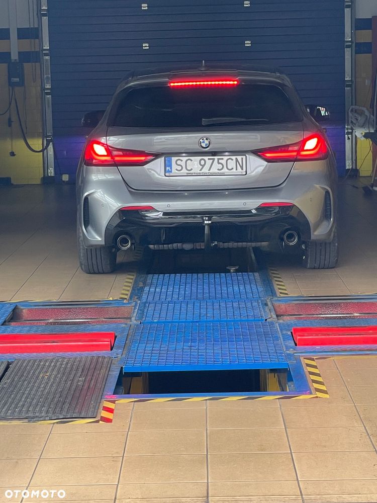 BMW Seria 1 120i M Sport - 10