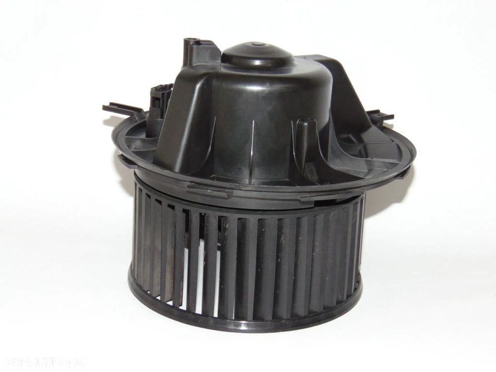 ORYGINAŁ dmuchawa wentylator nawiewu nagrzewnicy 1K1819015 VW Volkswagen Touran Caddy III Golf 5 V 6 VI 03-13r - 4