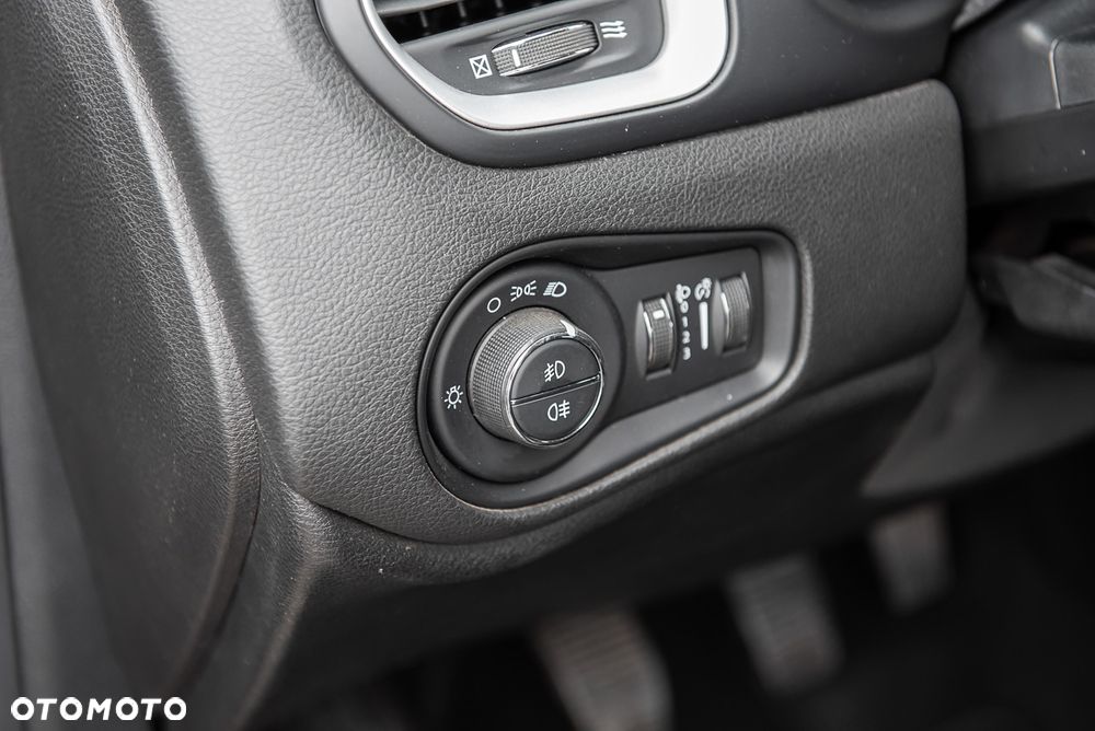 Jeep Renegade 1.4 MultiAir Limited FWD S&S - 18