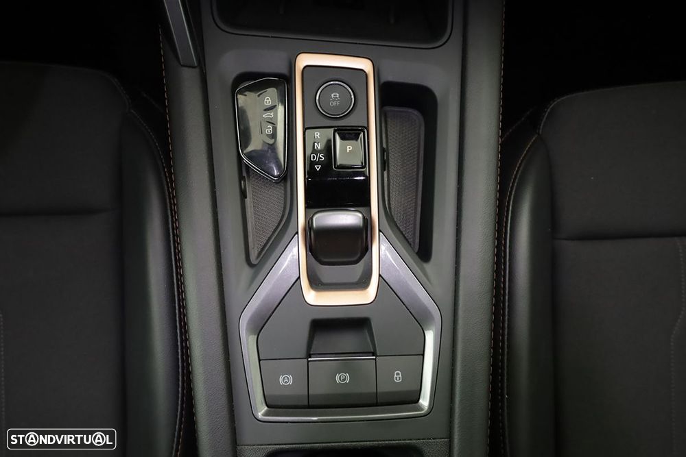Cupra Formentor 1.5 e-Hybrid DSG - 13
