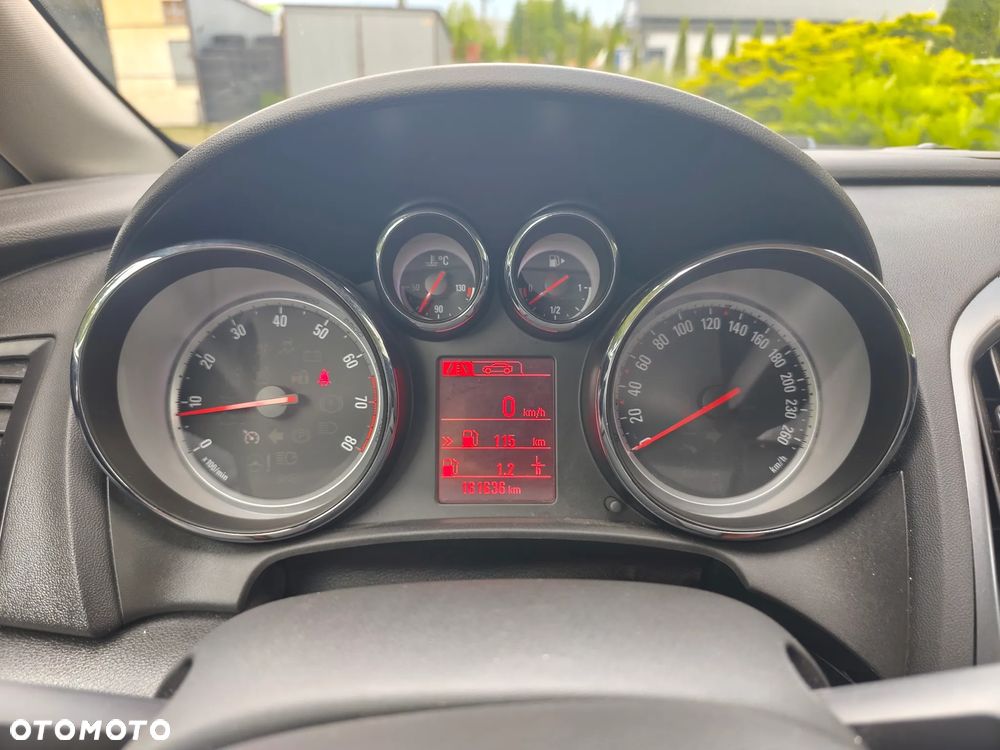Opel Astra 1.6 Active EU6 - 12