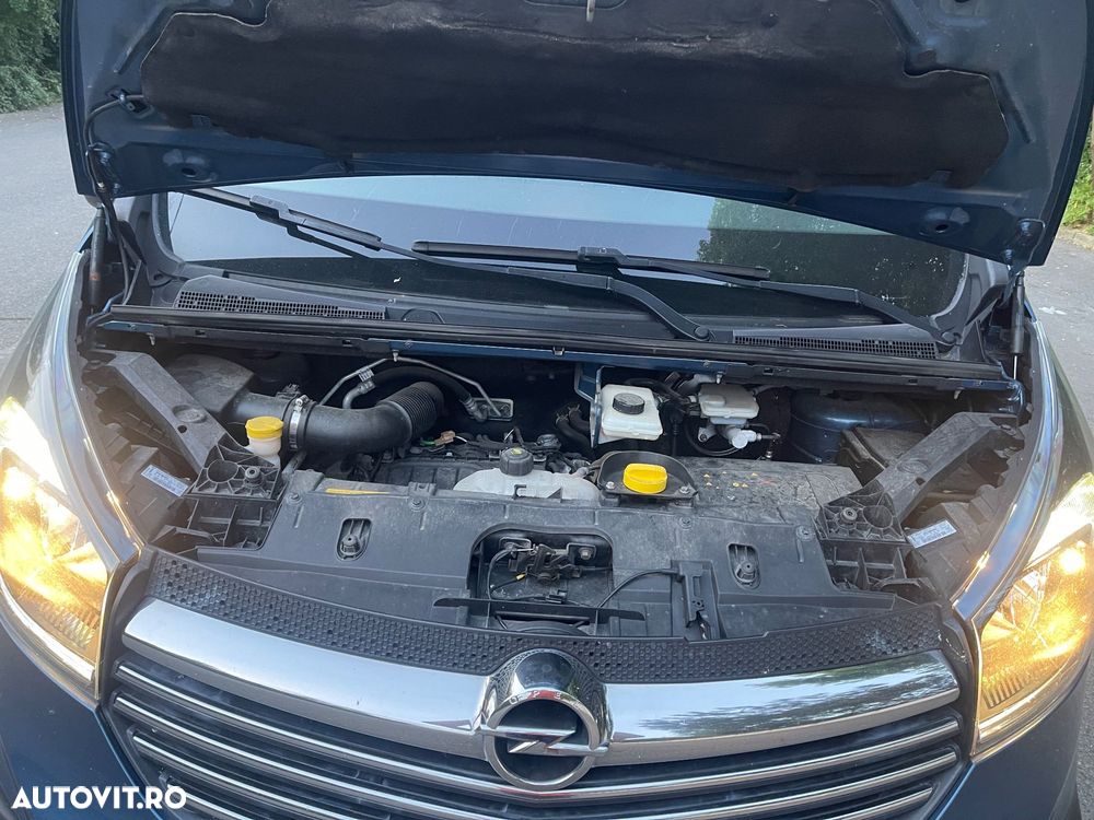 Opel Vivaro - 37