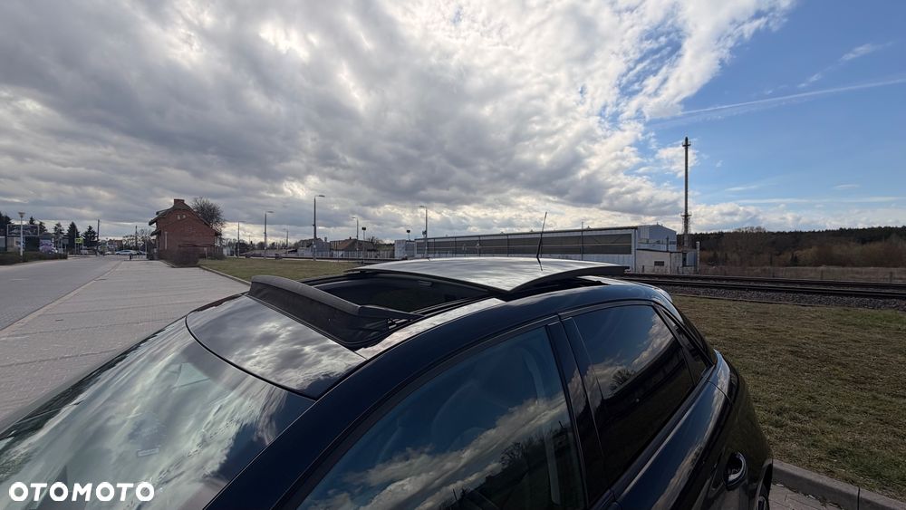 Audi A1 Sportback 1.6 TDI Sport S tronic - 22