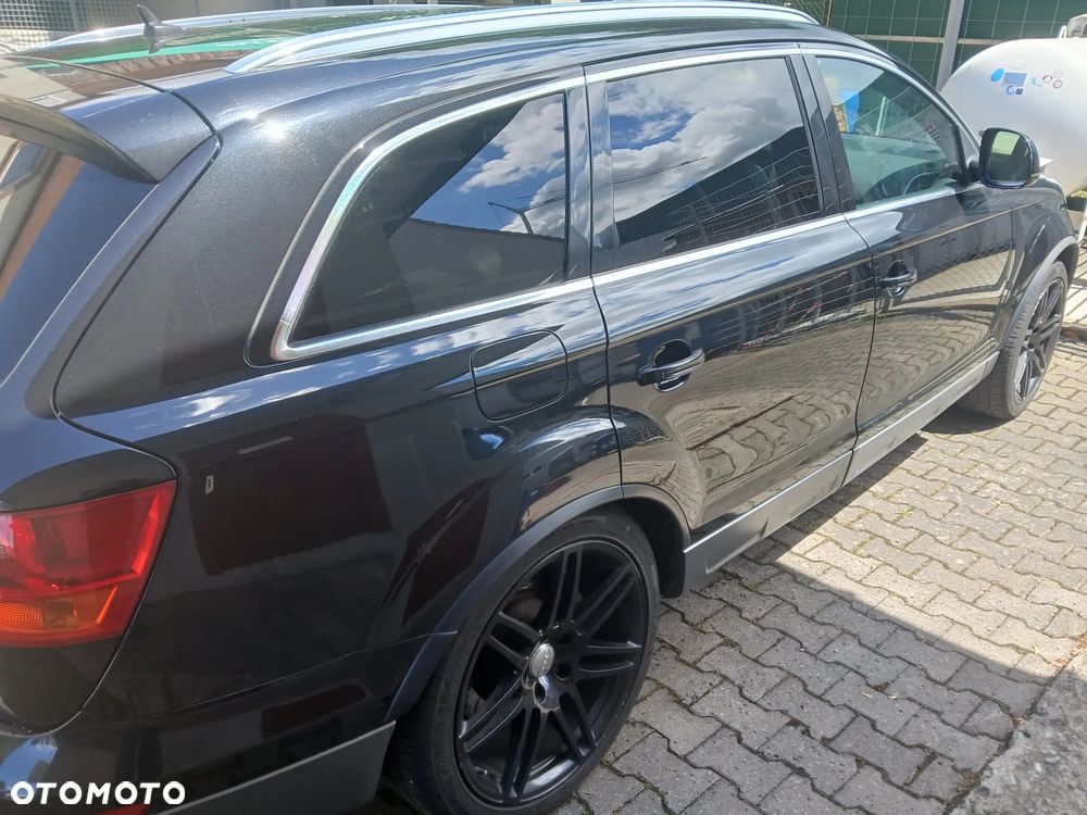 Audi Q7 - 21