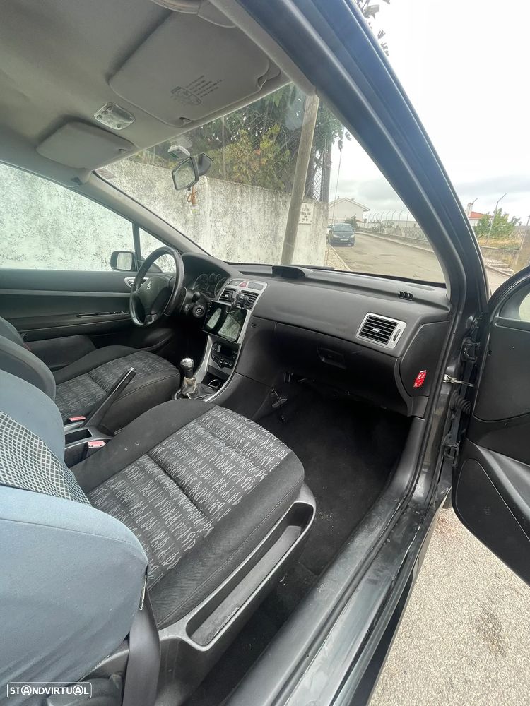 Peugeot 307 1.6 HDi Premium - 10