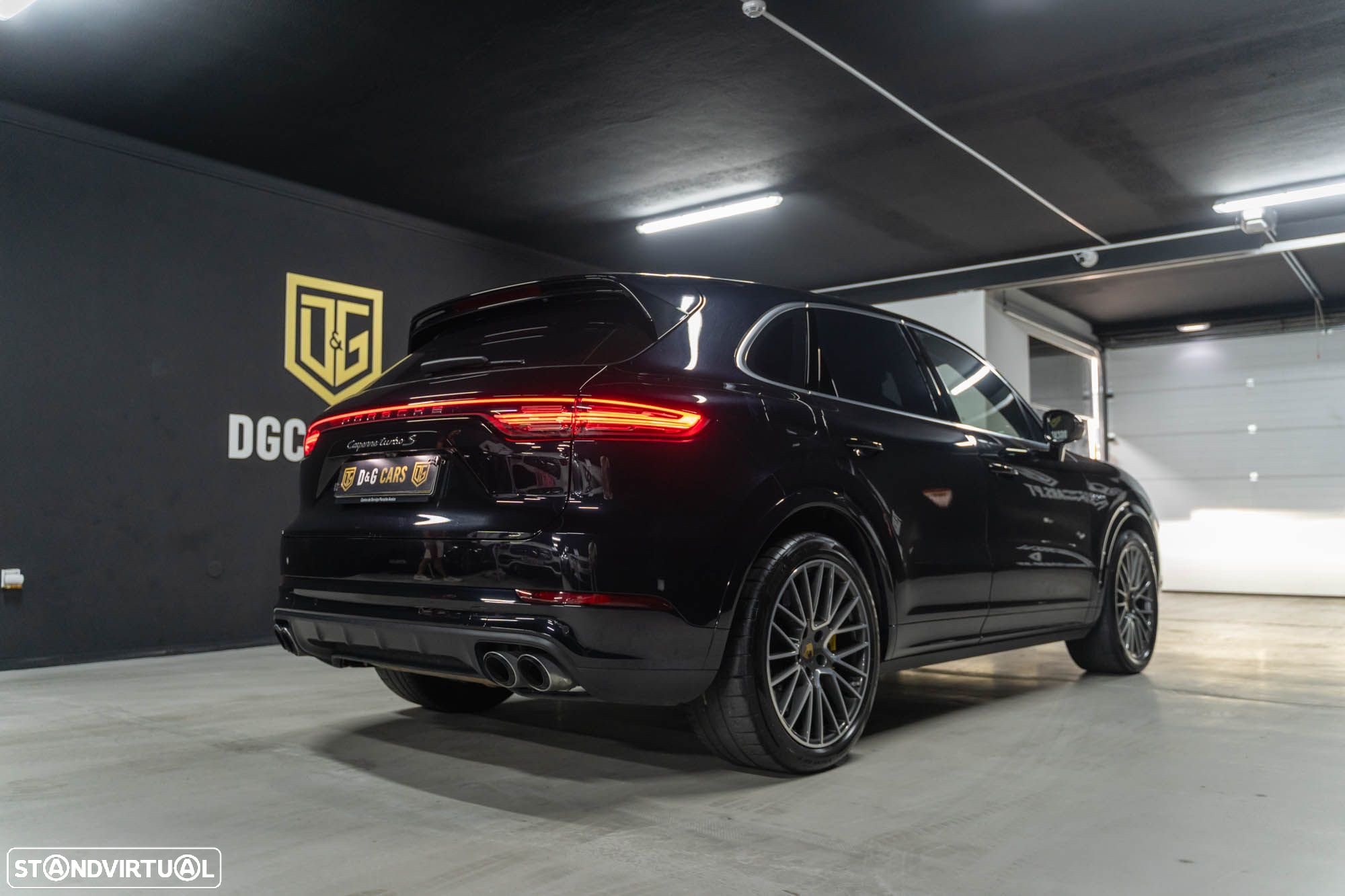 Porsche Cayenne Turbo S E-Hybrid - 28