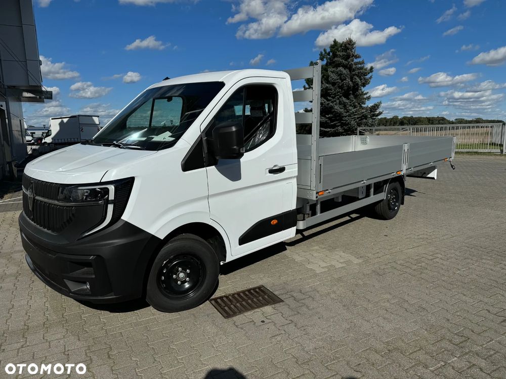 Renault Nowy Master