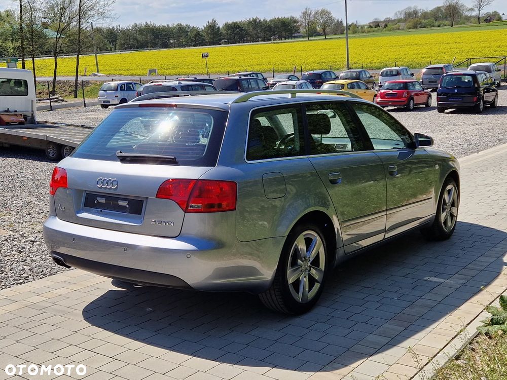 Audi A4 Avant 2.0 TDI DPF - 8