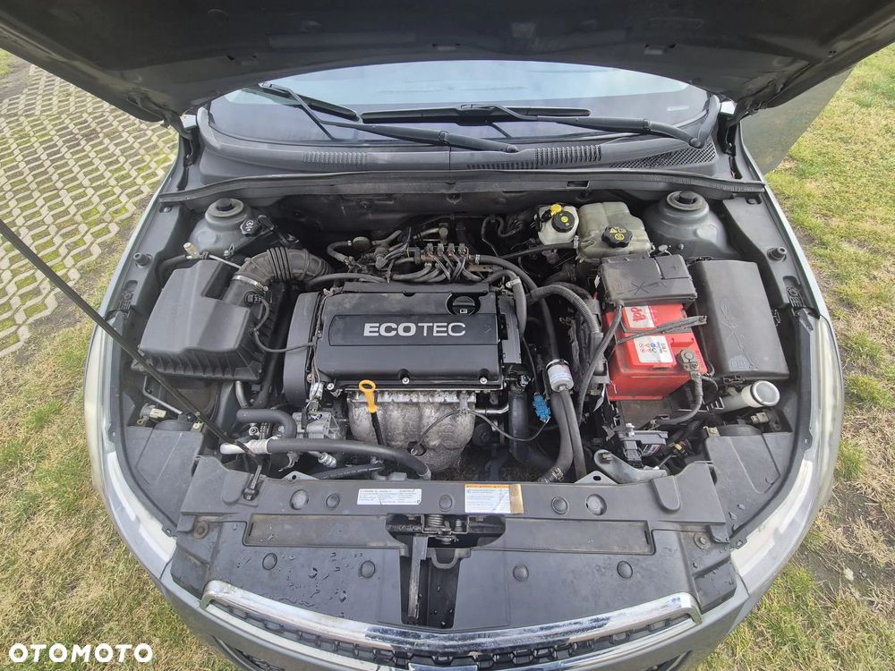 Chevrolet Cruze 1.6 Base - 5