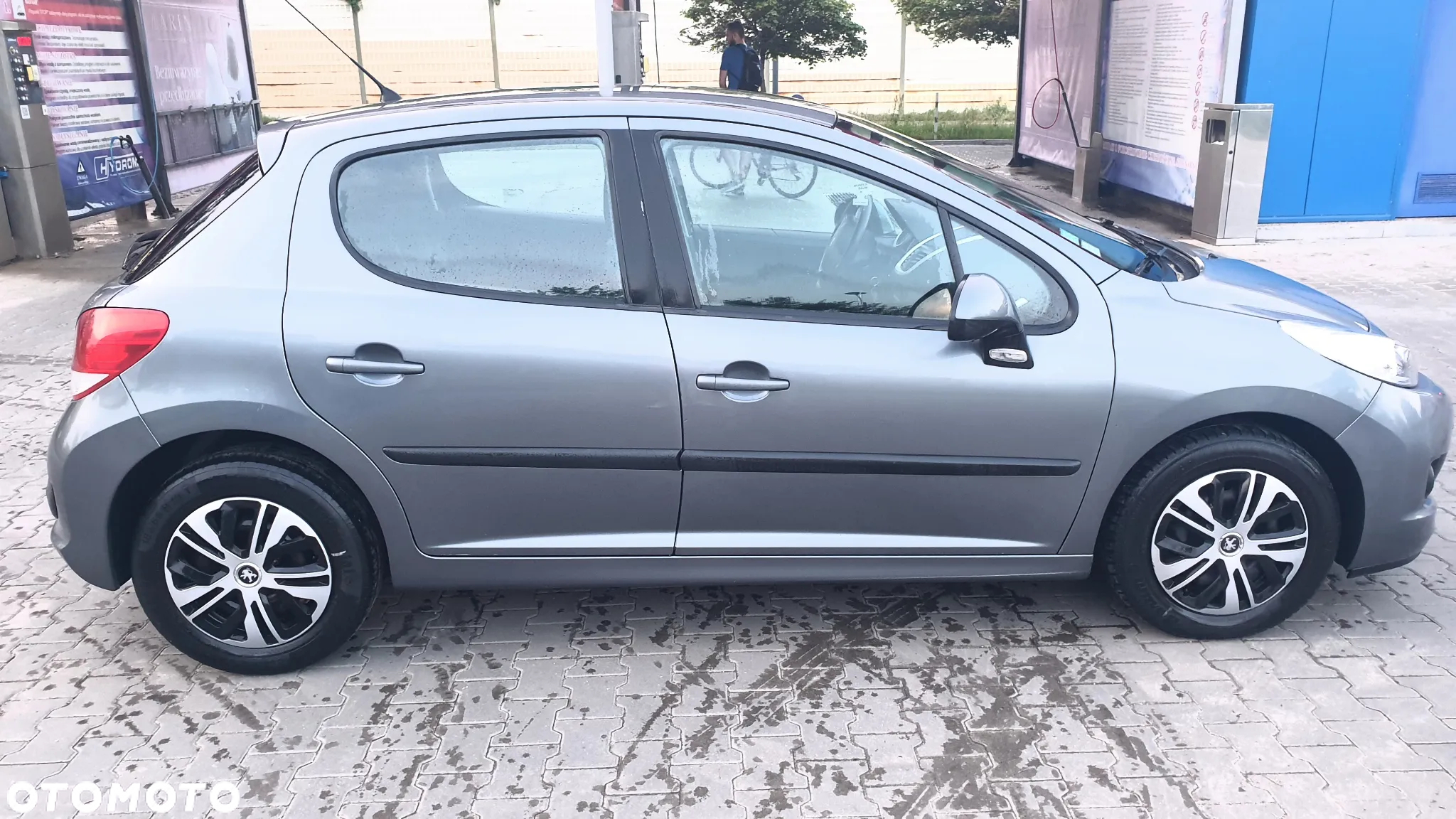 Peugeot 207 - 3