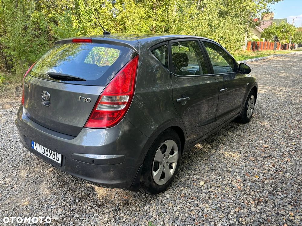 Hyundai i30 1.4 Comfort - 8