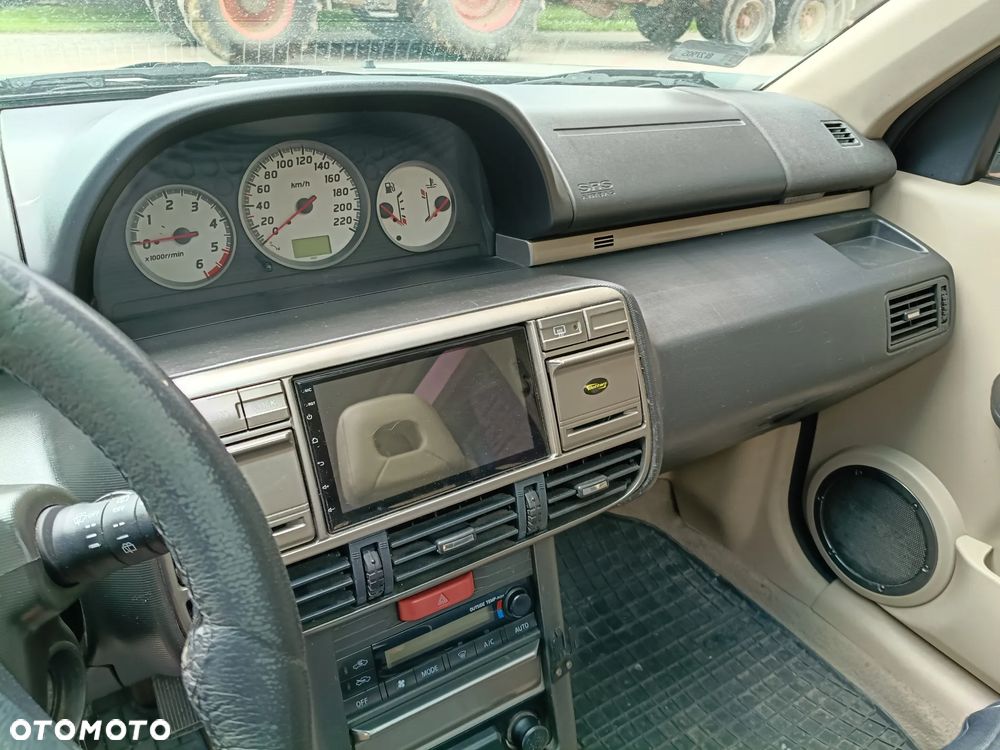 Nissan X-Trail - 8