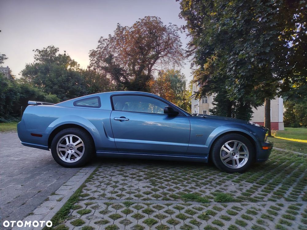 Ford Mustang - 12