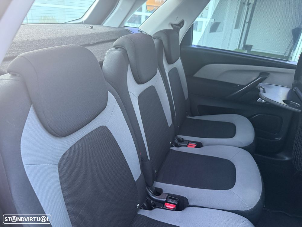 Citroën C4 Picasso 1.6 e-HDi Seduction - 29