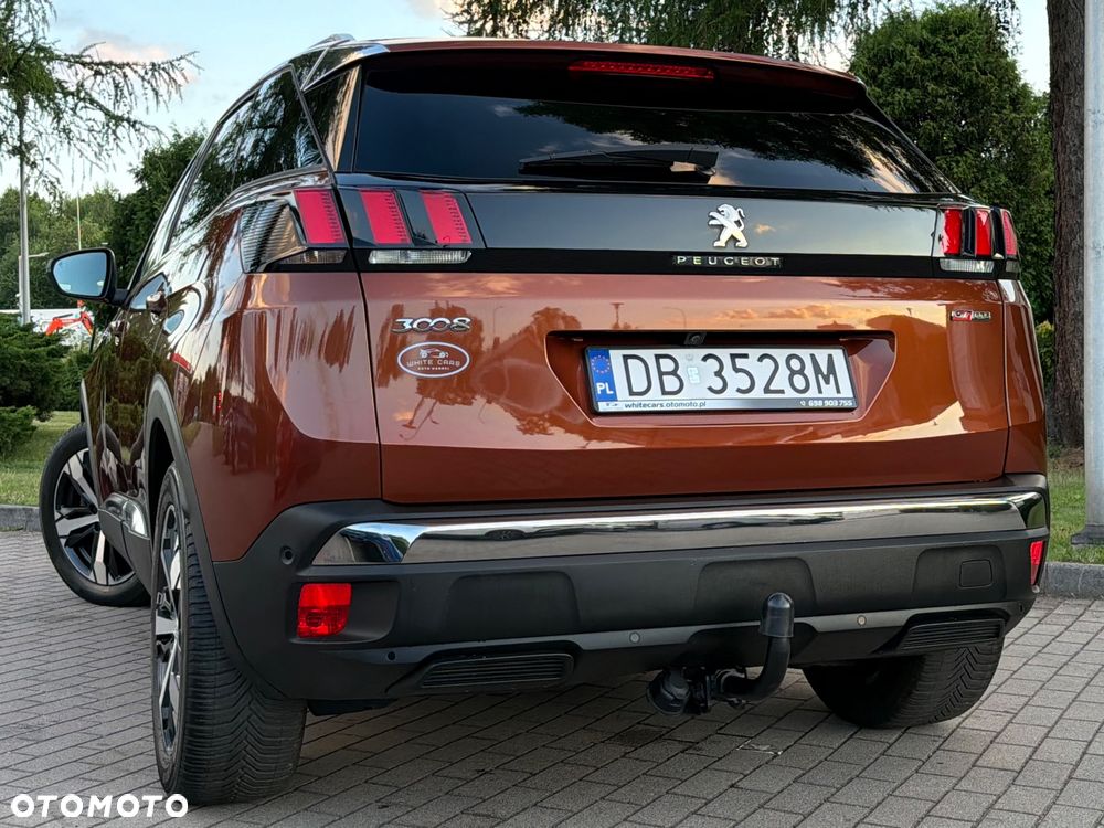 Peugeot 3008 BlueHDi 130 Stop & Start EAT8 Allure - 27