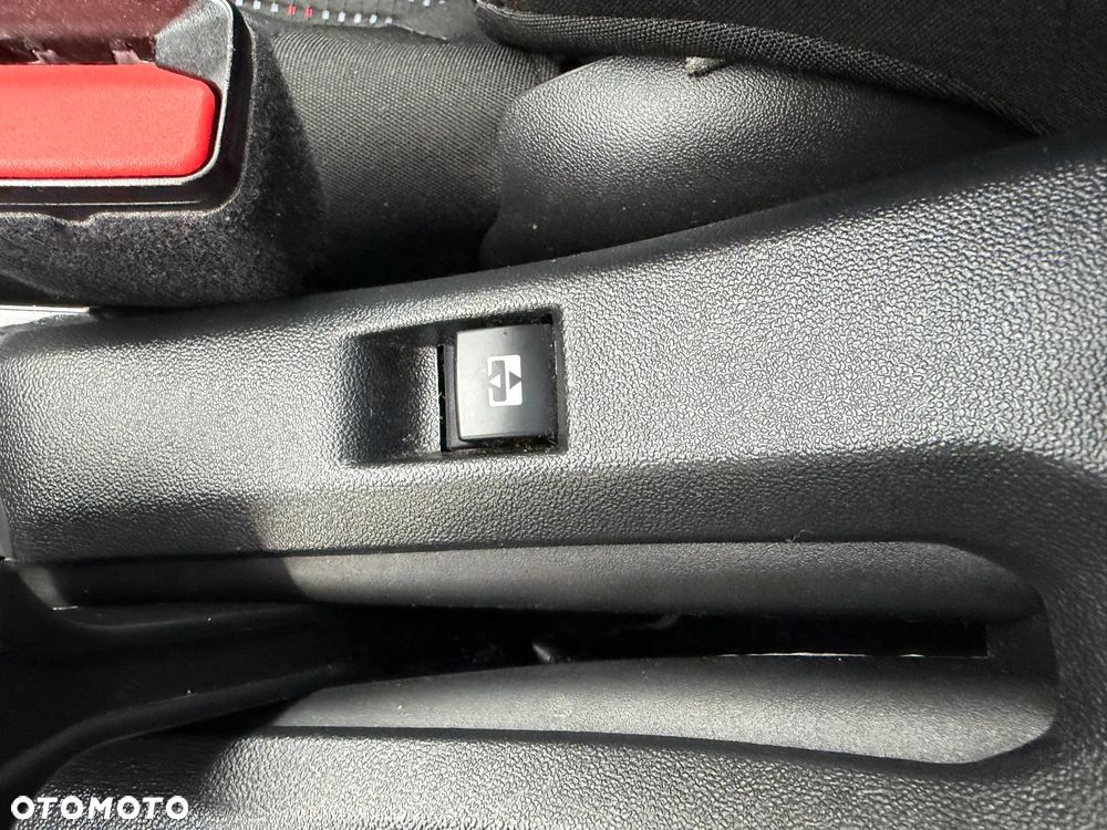 Peugeot 2008 PureTech 110 Stop&Start GT-Line Edition - 13