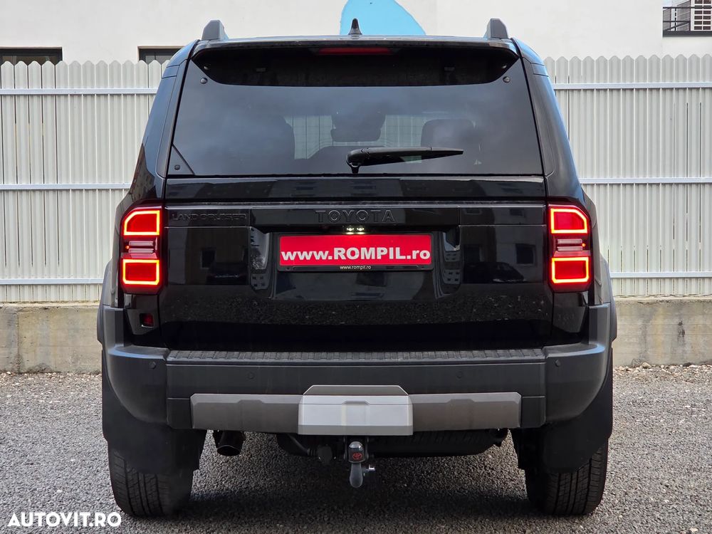 Toyota Land Cruiser 250 - 5