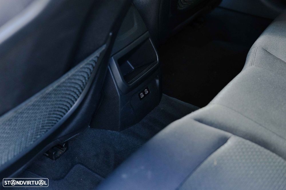 BMW 118 i Corporate Edition Auto - 14