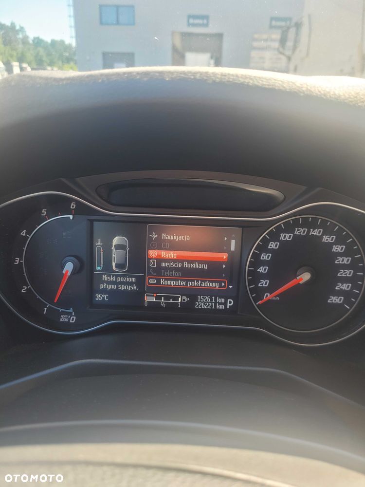 Ford Mondeo - 8