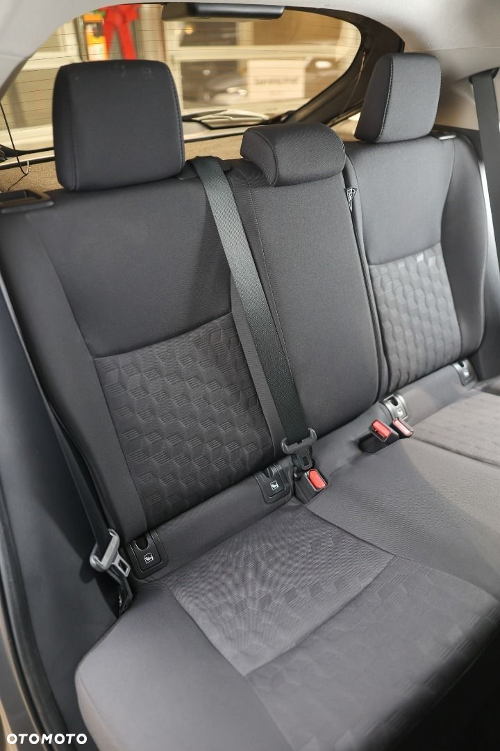 Toyota Yaris - 23