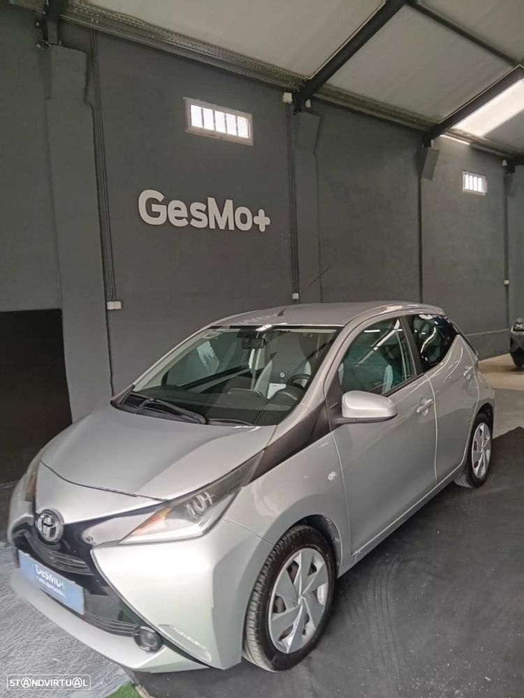 Toyota Aygo 1.0 X-Play+AC - 9