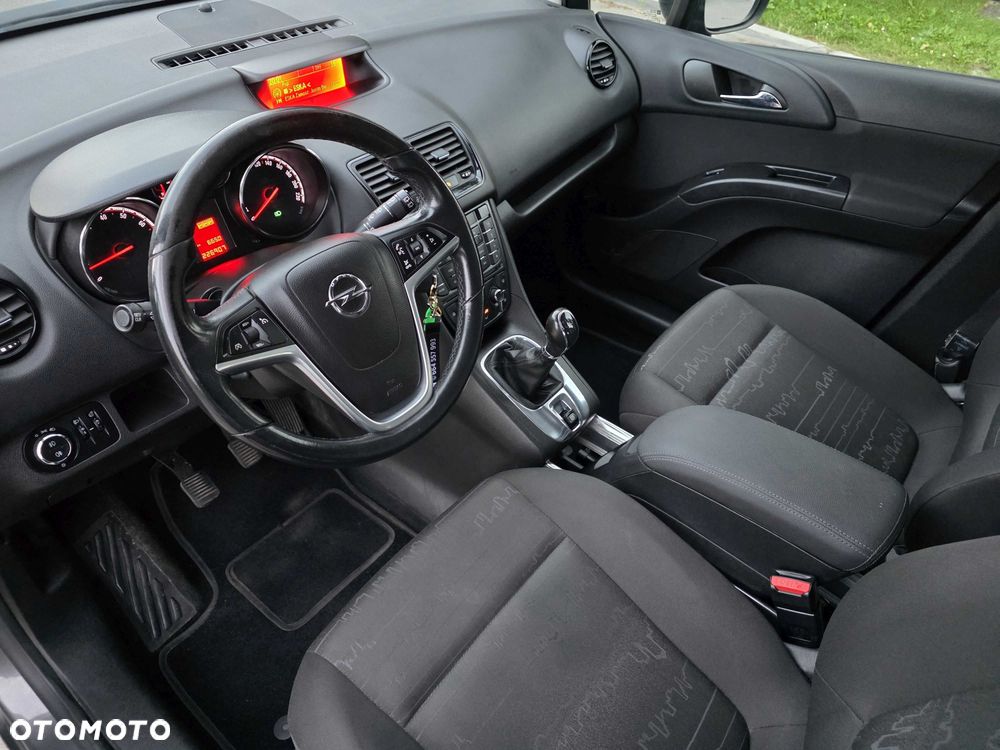 Opel Meriva - 5