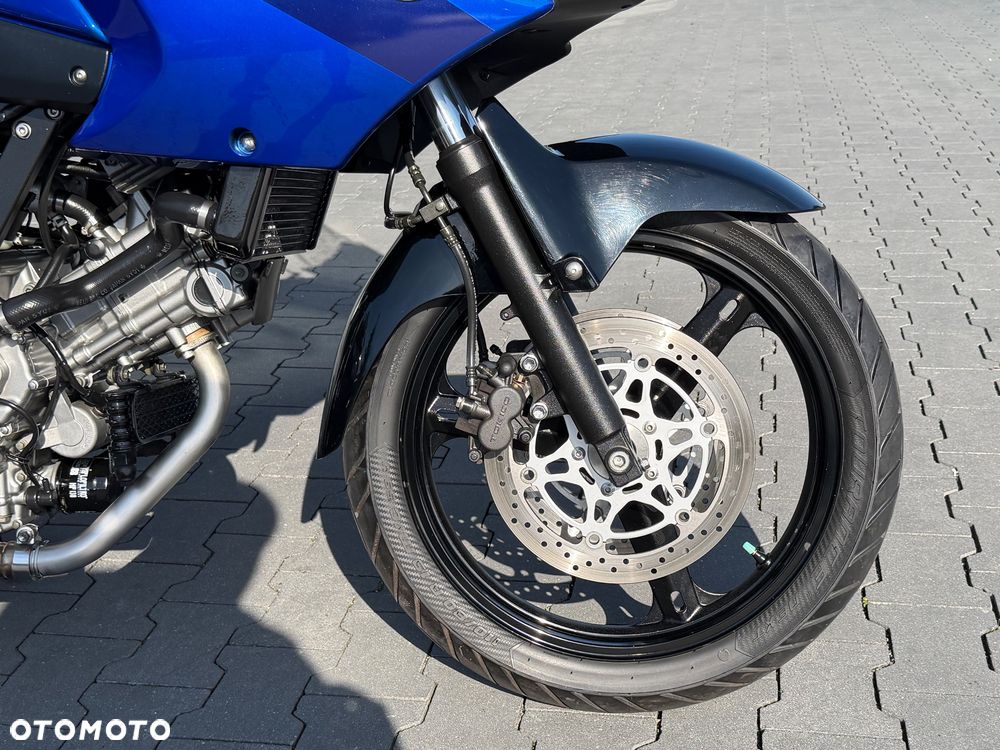 Suzuki V-STROM - 9