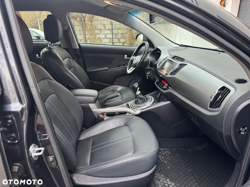 Kia Sportage 1.6 GDI 2WD Dream-Team Edition - 10